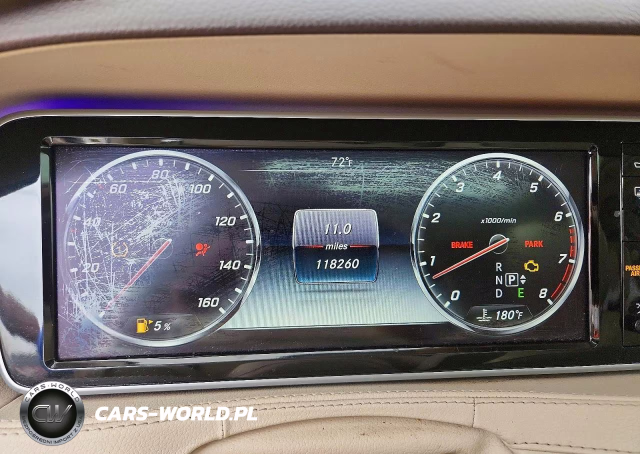 2015 Mercedes-Benz S 550 4Matic VIN:WDDUG8FB9FA164389 - 9