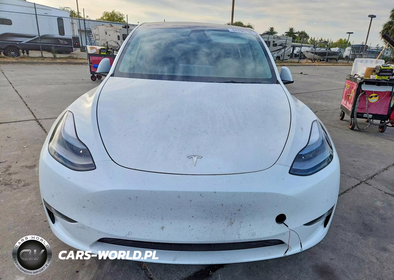 2021 Tesla Model Y VIN:5YJYGDEF2MF137015 - 5
