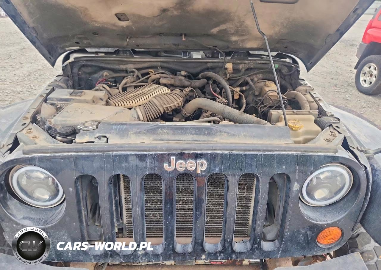 2007 Jeep Wrangler Sahara VIN:1J4GA59107L185853 - 11