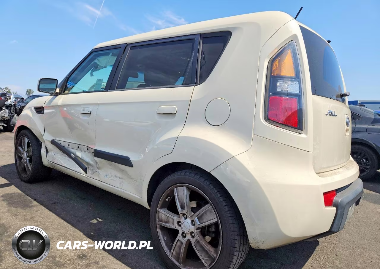 2010 Kia Soul + VIN:KNDJT2A28A7049589 - 2