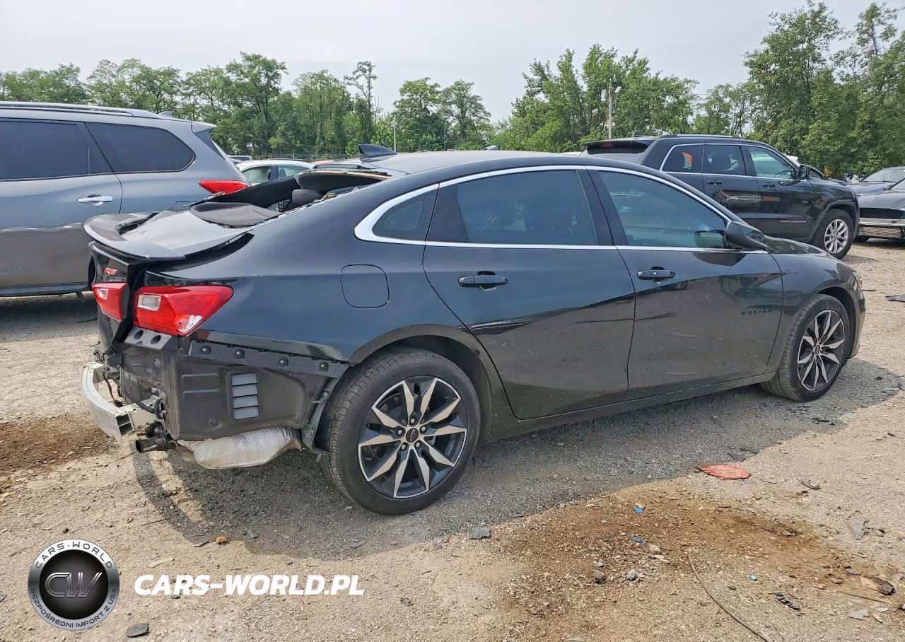 2024 Chevrolet Malibu Rs VIN:1G1ZG5STXRF234446 - 3