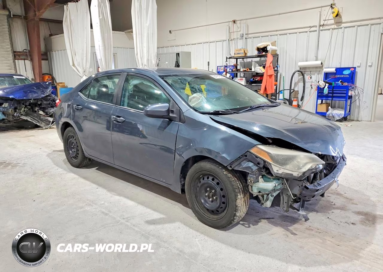 2015 Toyota Corolla Le VIN:5YFBURHE9FP277469 - 4