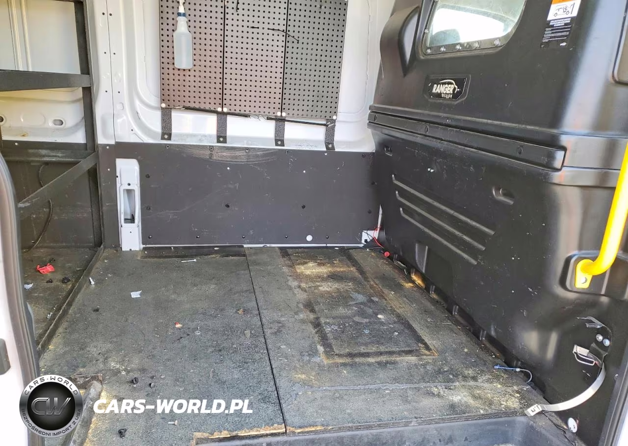 2022 Ford Transit T-350 VIN:1FTBW9CK0NKA44374 - 11
