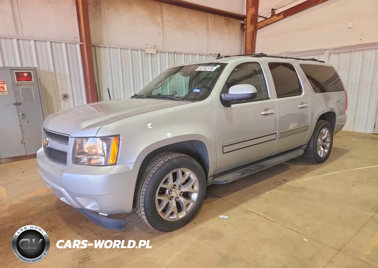 2013 Chevrolet Suburban C1500 Lt