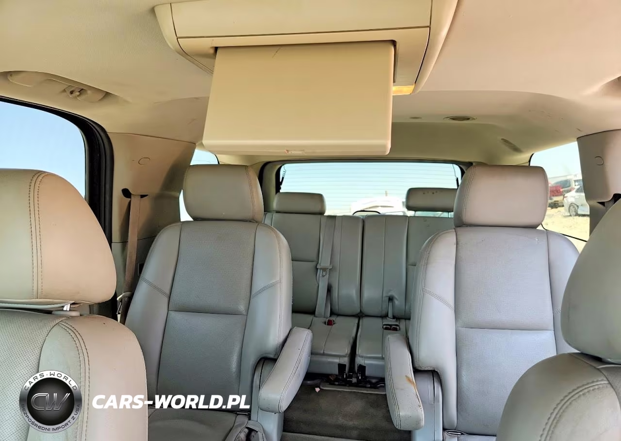 2011 Chevrolet Tahoe C1500 Ltz VIN:1GNSCCE04BR354944 - 10