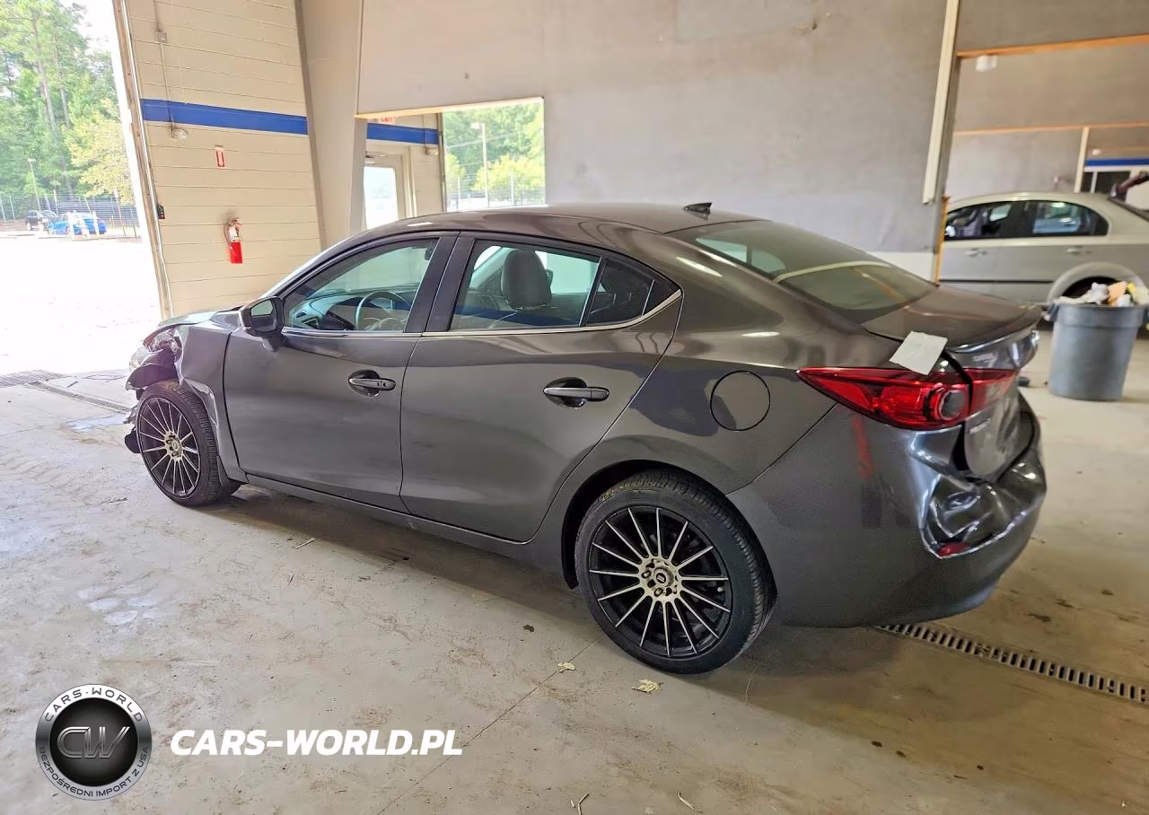 2018 Mazda 3 Touring VIN:3MZBN1V31JM242097 - 2