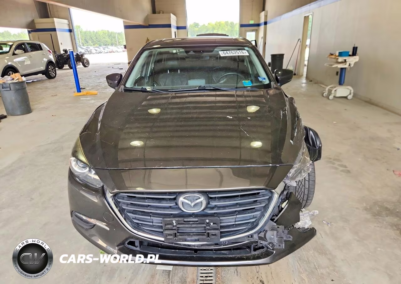 2018 Mazda 3 Touring VIN:3MZBN1V31JM242097 - 5