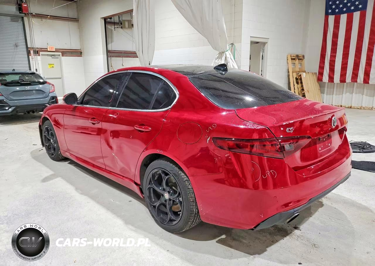2017 Alfa Romeo Giulia Ti Q4 VIN:ZARFAEEN5H7550795 - 2