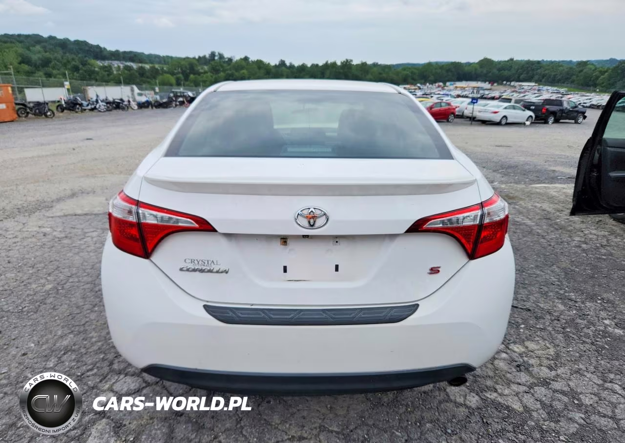 2015 Toyota Corolla S Plus VIN:2T1BURHE2FC275241 - 6