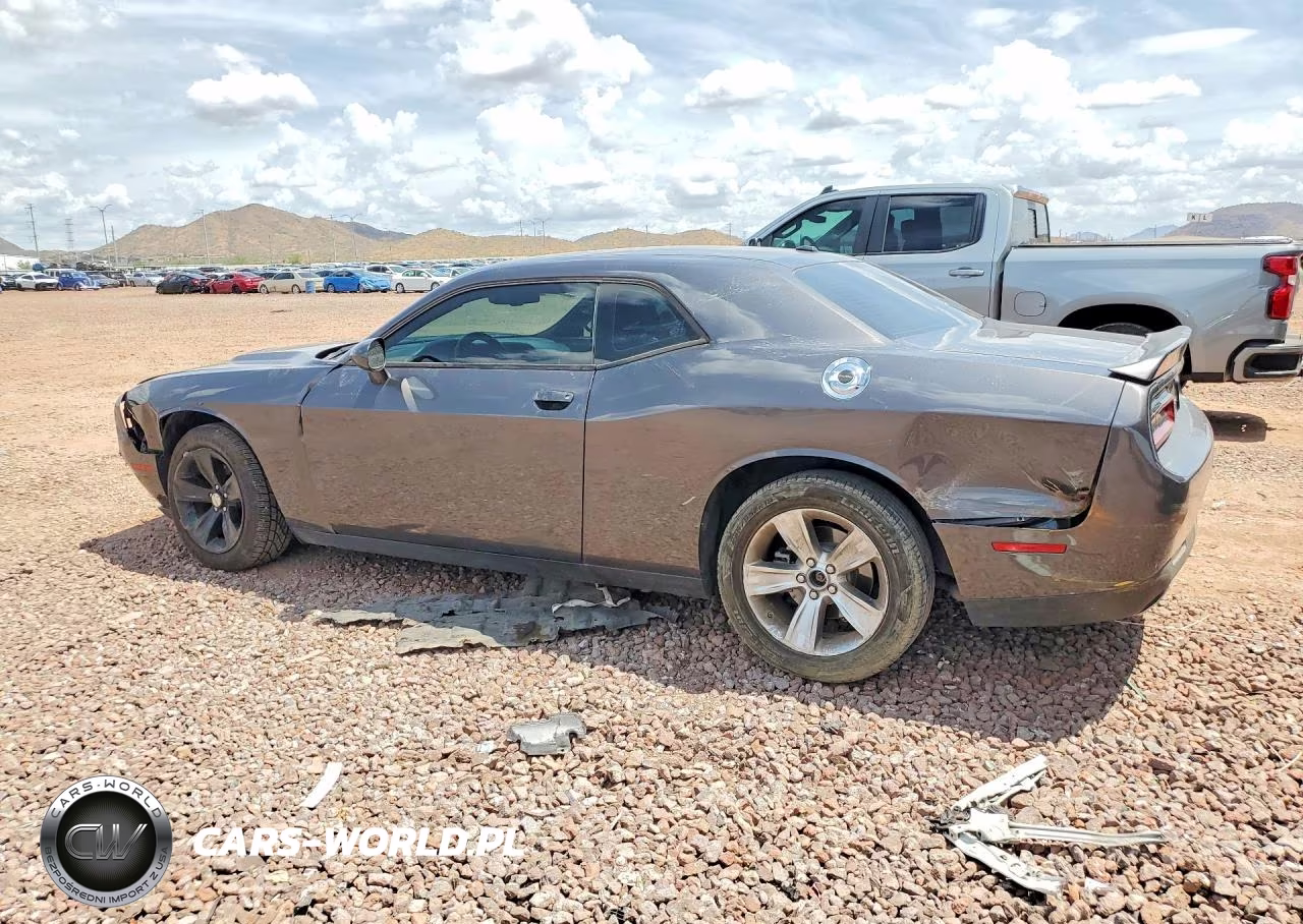 2022 Dodge Challenger Sxt VIN:2C3CDZAG2NH261087 - 2