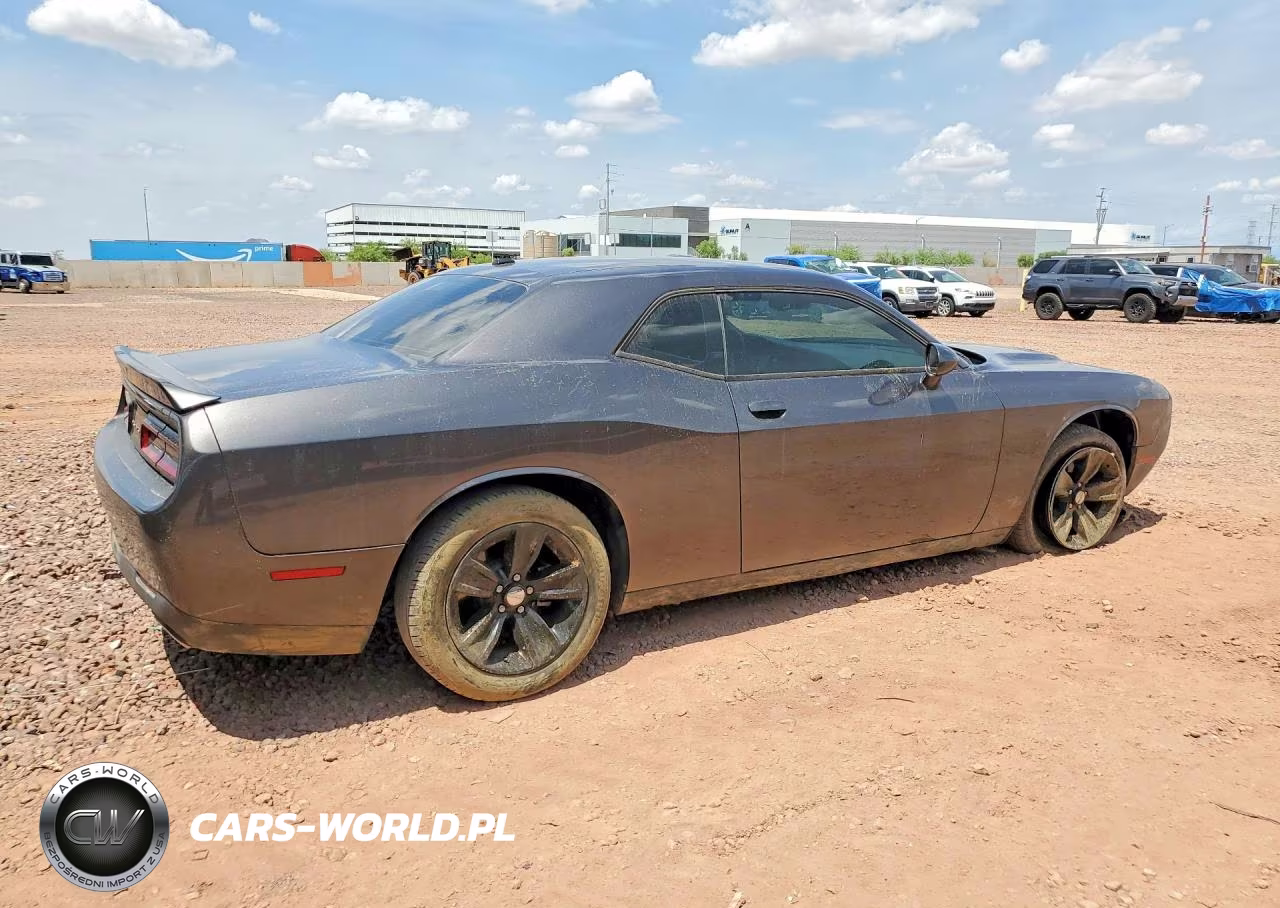 2022 Dodge Challenger Sxt VIN:2C3CDZAG2NH261087 - 3