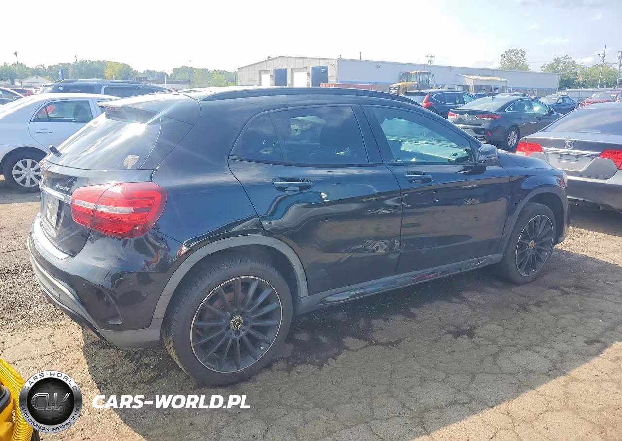 2019 Mercedes-Benz Gla 250 4Matic VIN:WDCTG4GB7KJ581818 - 3