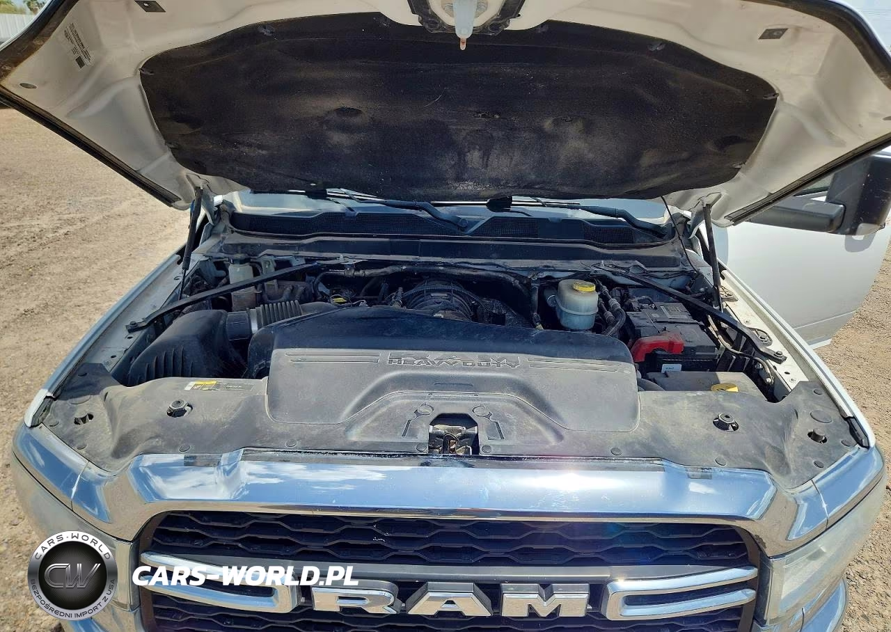 2019 Ram 3500 VIN:3C7WRSAJXKG601467 - 11