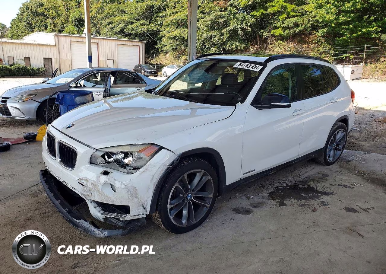 2013 BMW X1 xDrive28I VIN:WBAVL1C50DVR85321 - 1
