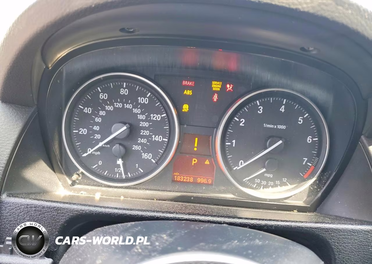 2013 BMW X1 xDrive28I VIN:WBAVL1C50DVR85321 - 9