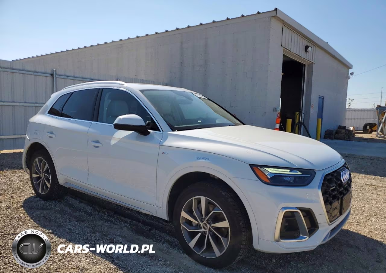 2024 Audi Q5 Premium Plus 45 VIN:WA1EAAFY1R2052058 - 4