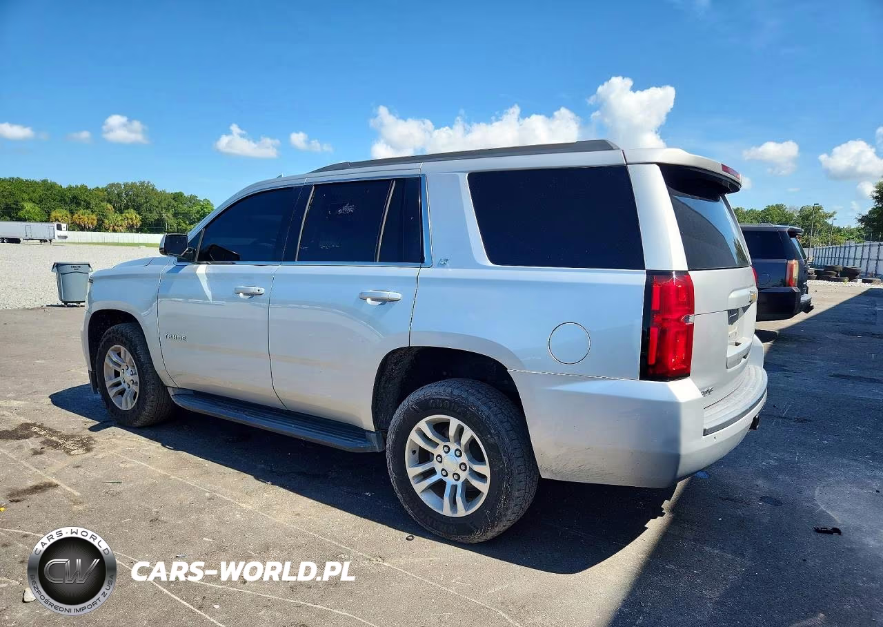 2017 Chevrolet Tahoe C1500 Lt VIN:1GNSCBKC5HR142734 - 2