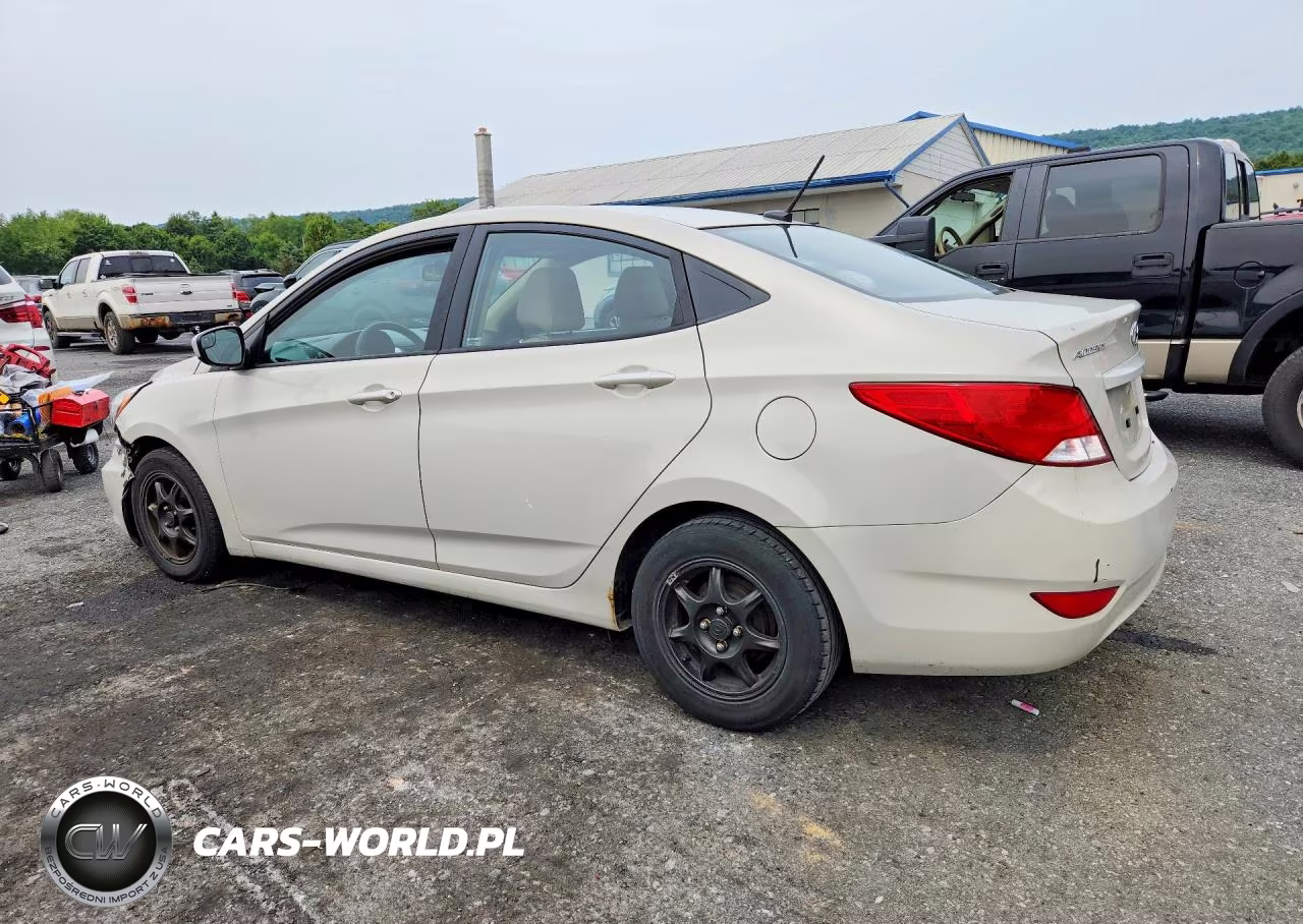 2015 Hyundai Accent Gls VIN:KMHCT4AE6FU917026 - 2