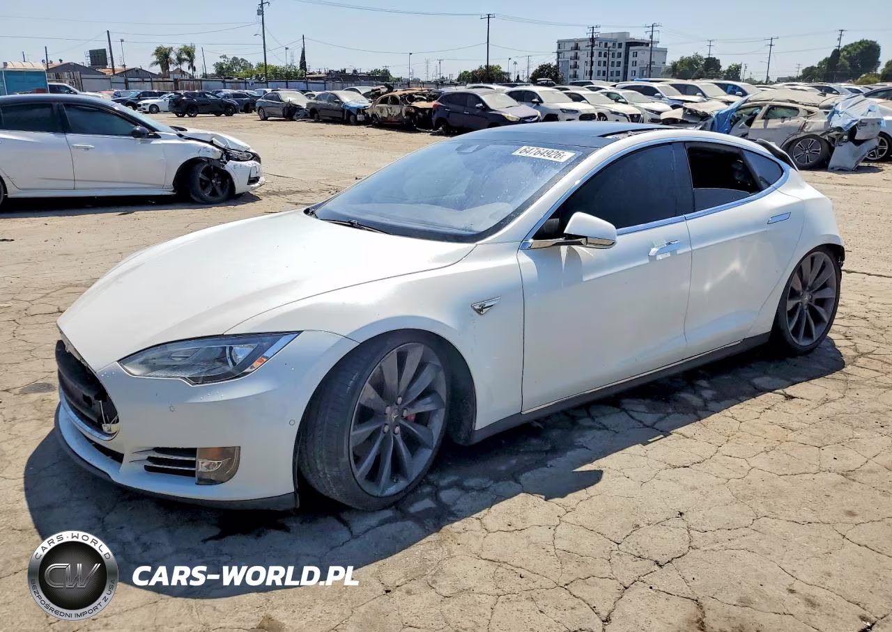 2016 Tesla Model S – zdjęcie 1 z 13