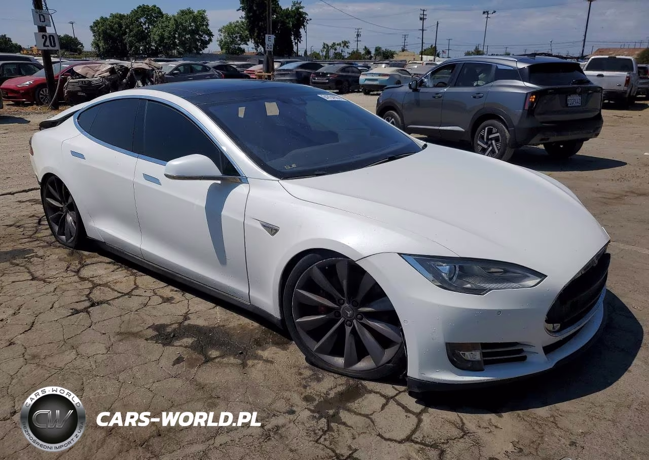 2016 Tesla Model S VIN:5YJSA1E49GF124982 - 4