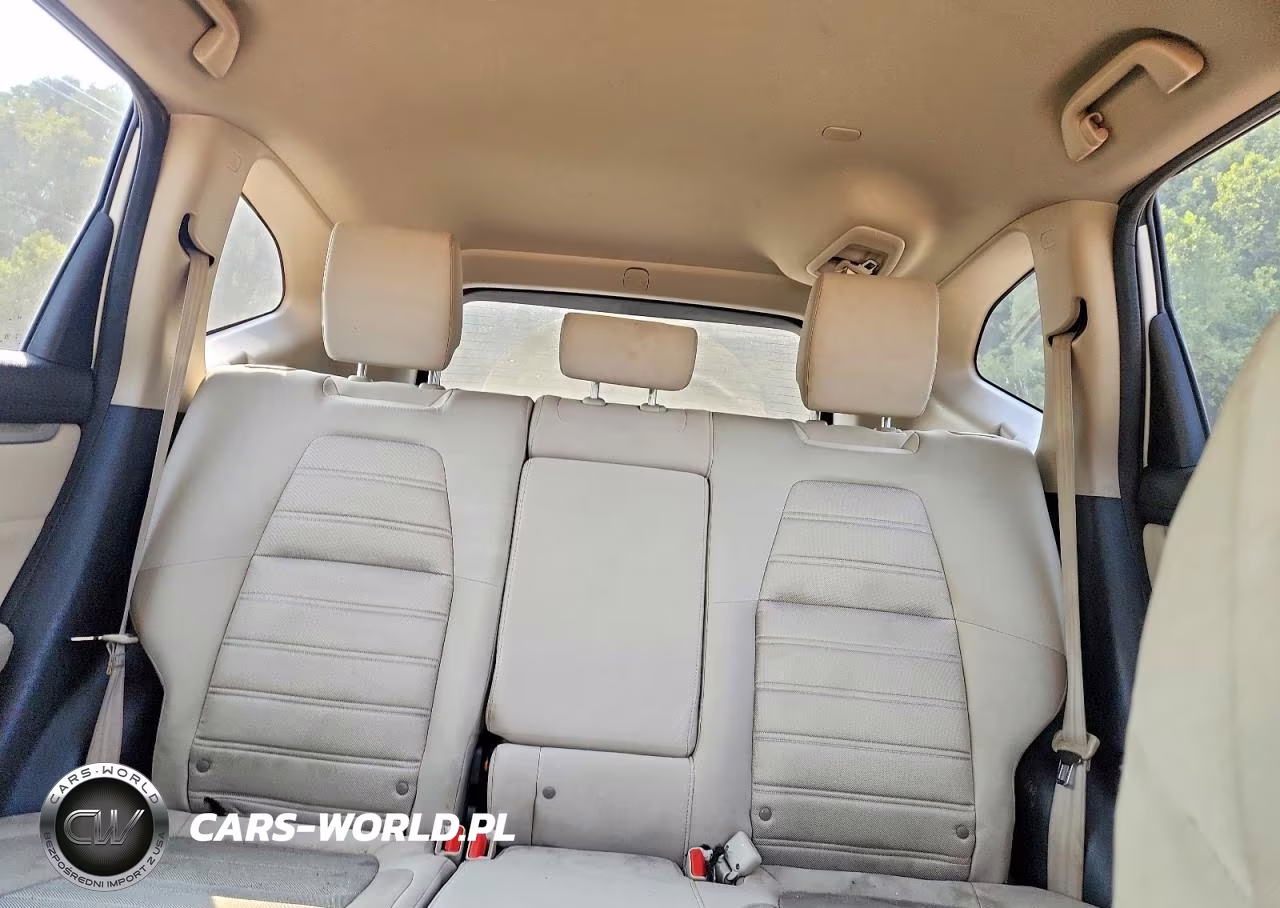 2018 Honda Cr-V Lx VIN:2HKRW6H35JH211576 - 10