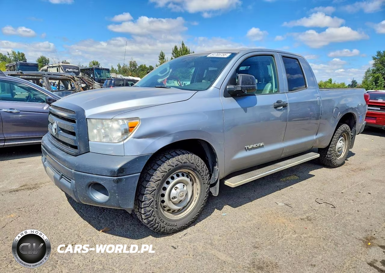 2011 Toyota Tundra Double Cab Sr5 – zdjęcie 1 z 12