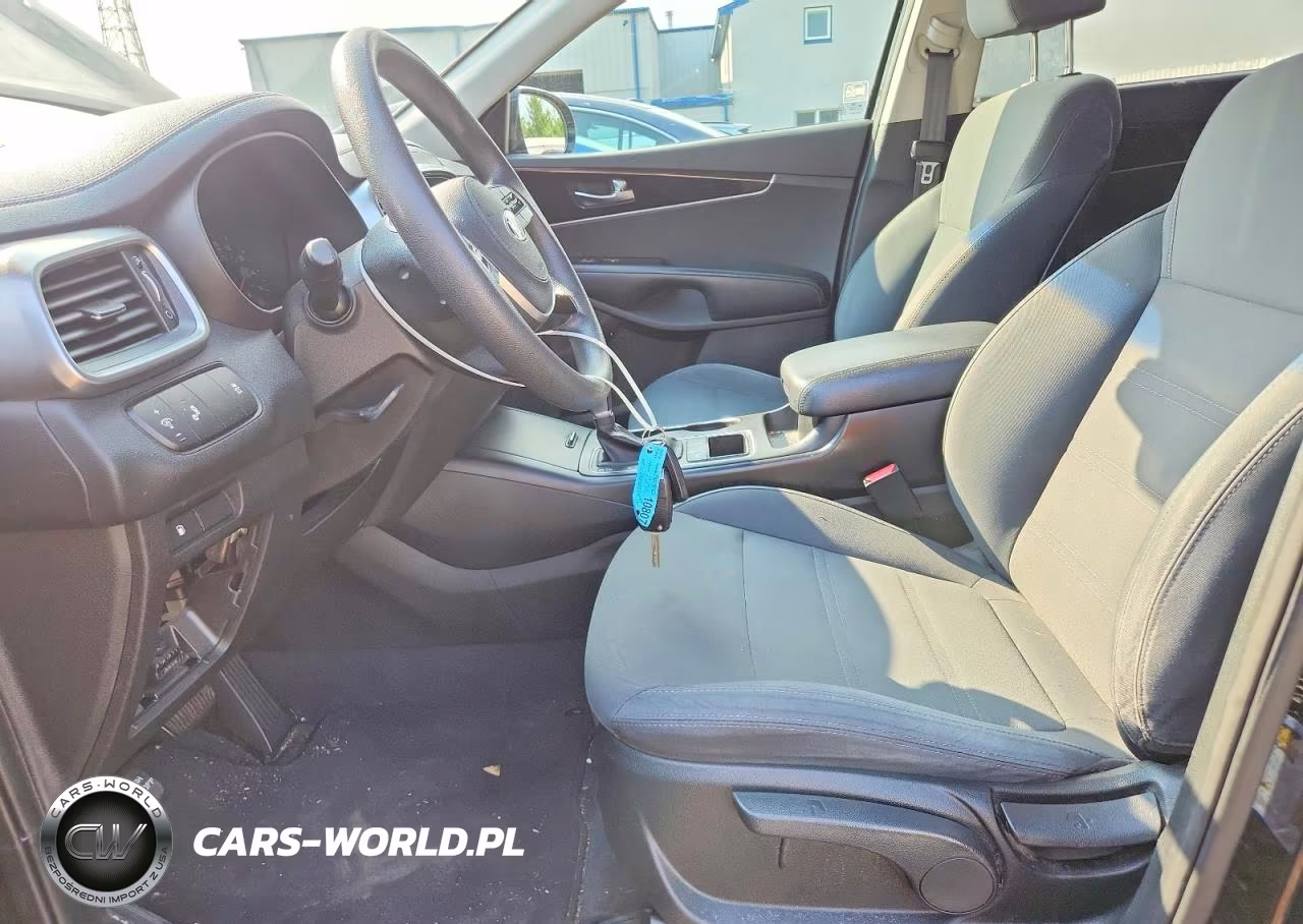 2019 Kia Sorento Lx VIN:5XYPG4A37KG568205 - 7