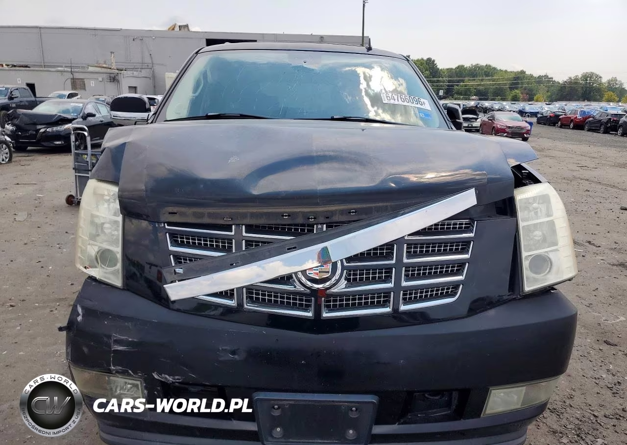 2007 Cadillac Escalade Luxury VIN:1GYFK638X7R199941 - 5