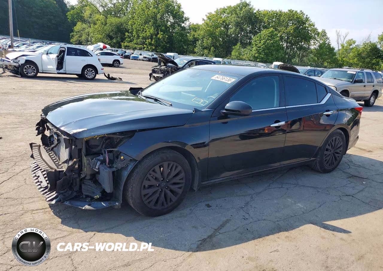 2025 Nissan Altima Sv – zdjęcie 1 z 13
