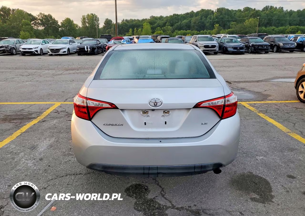 2015 Toyota Corolla Le VIN:5YFBURHE9FP214601 - 6