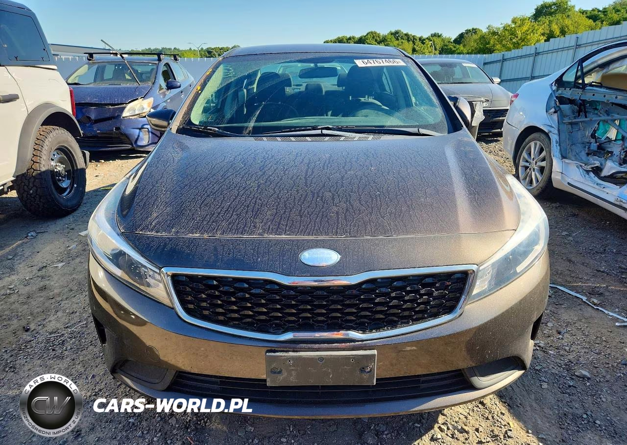 2018 Kia Forte Lx VIN:3KPFL4A72JE227610 - 5