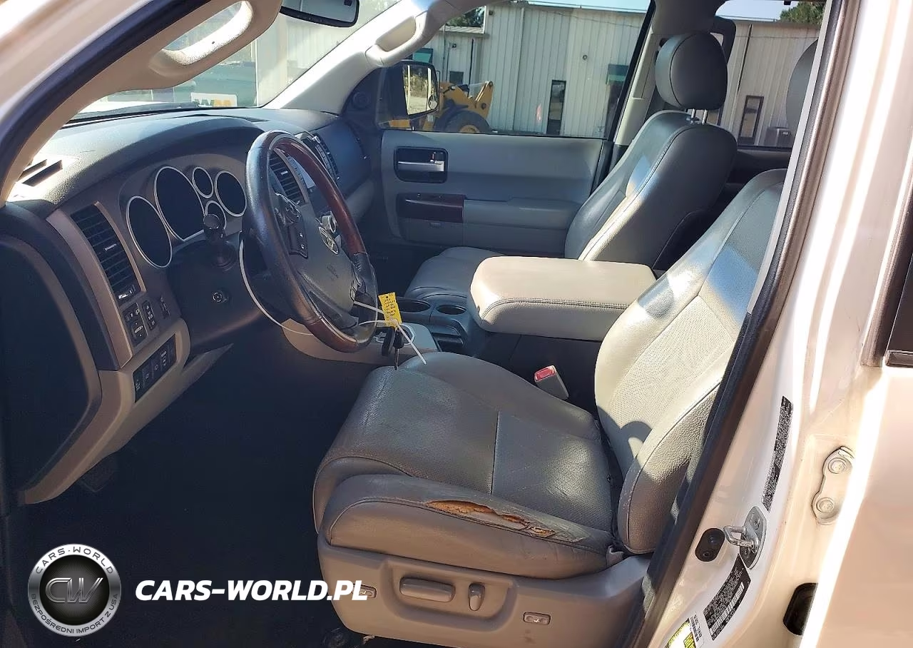 2012 Toyota Sequoia Platinum VIN:5TDDW5G13CS063266 - 7