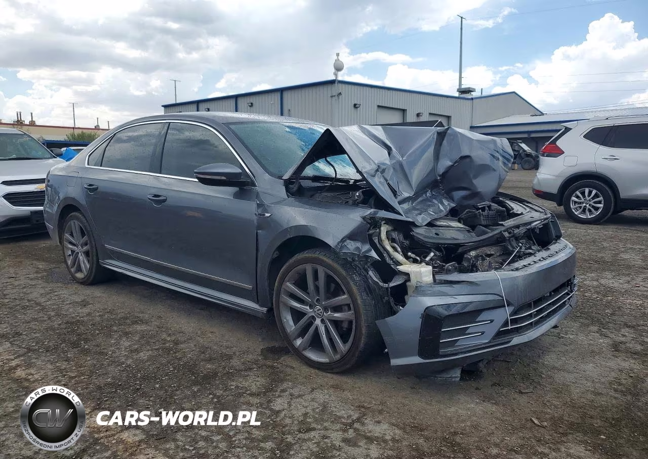 2017 Volkswagen Passat R-Line VIN:1VWDT7A3XHC074480 - 4