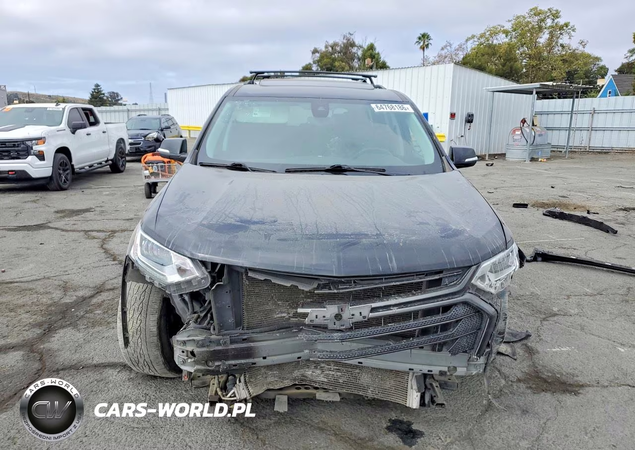 2021 Chevrolet Traverse Premier VIN:1GNEVKKWXMJ141640 - 5