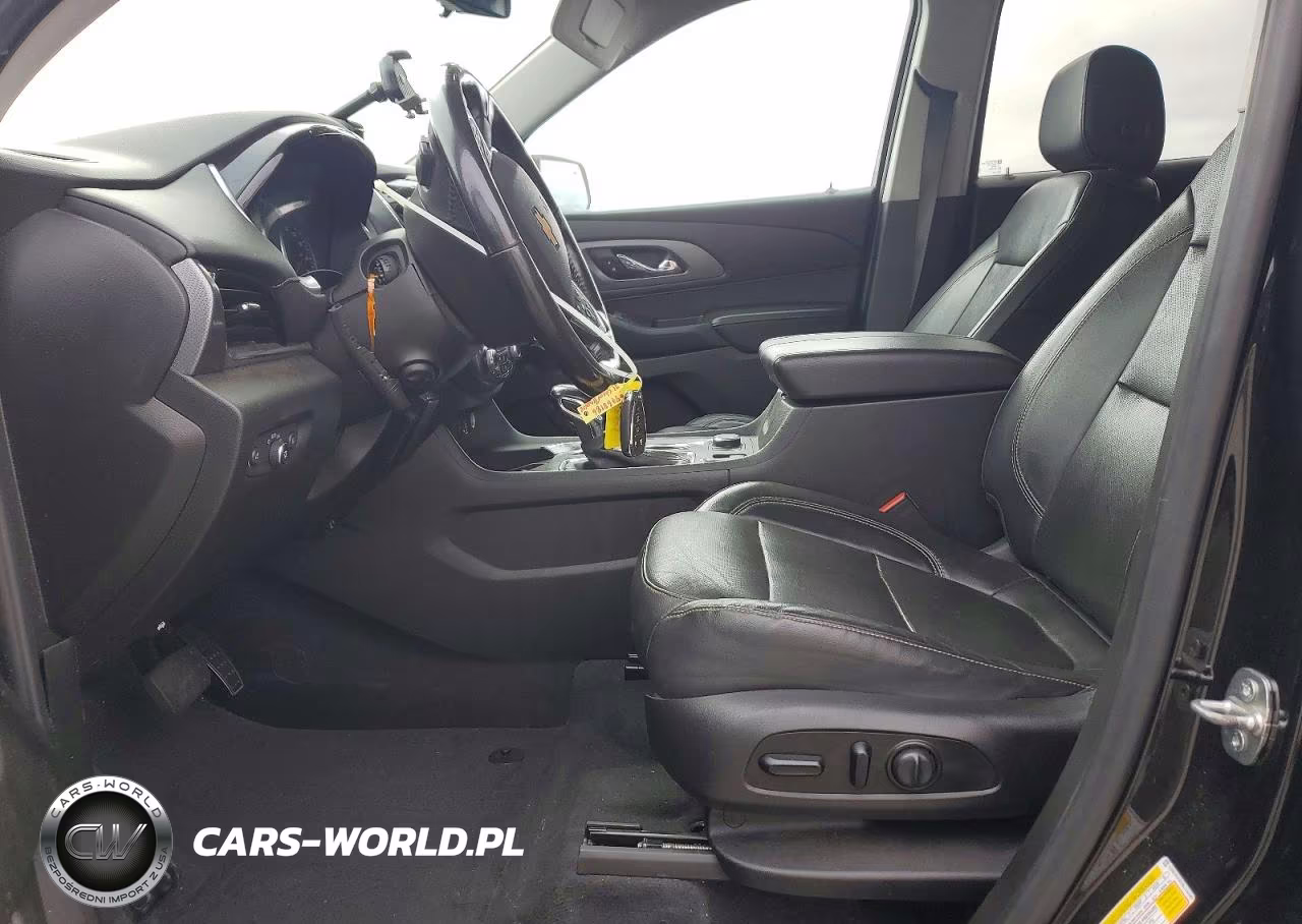 2021 Chevrolet Traverse Premier VIN:1GNEVKKWXMJ141640 - 7