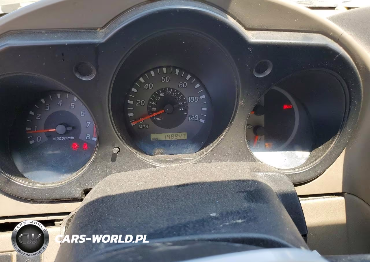 2003 Nissan Xterra Xe-V6 VIN:5N1ED28T93C680161 - 9