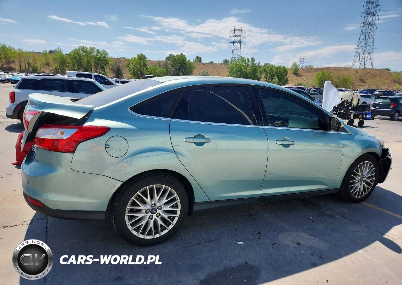 2012 Ford Focus Sel VIN:1FAHP3H24CL362251 - 3