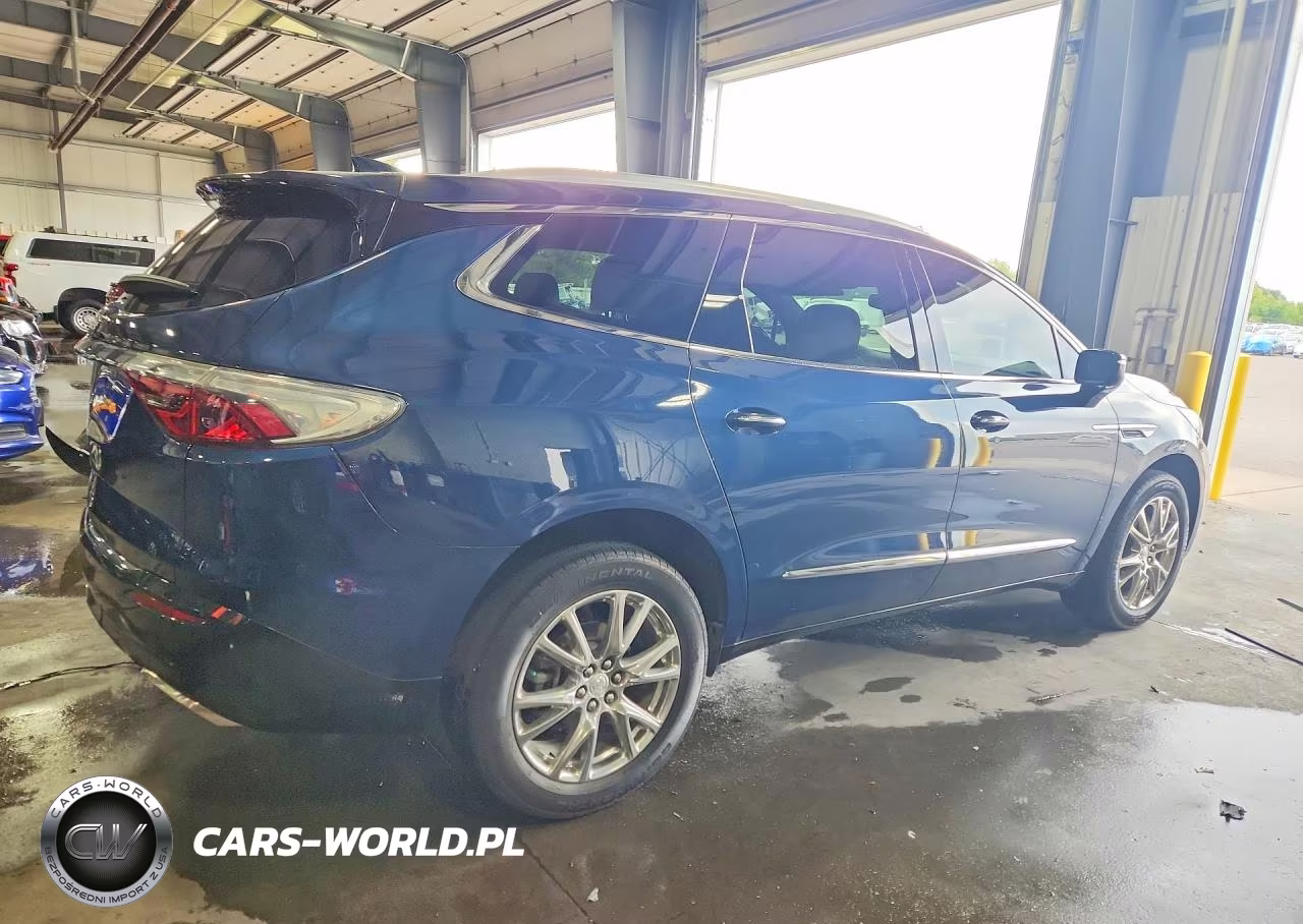 2022 Buick Enclave Essence VIN:5GAERBKW9NJ141709 - 3