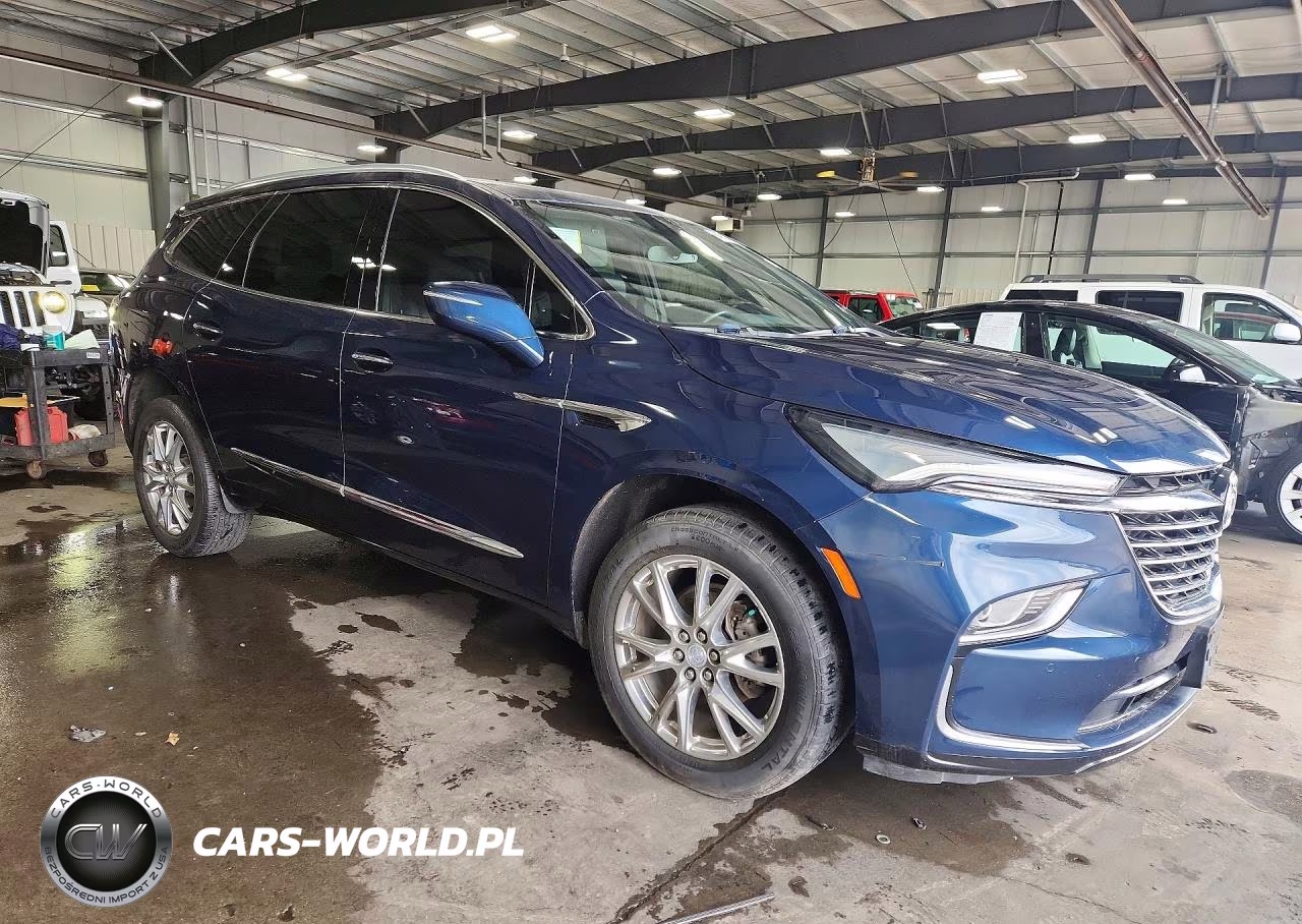 2022 Buick Enclave Essence VIN:5GAERBKW9NJ141709 - 4