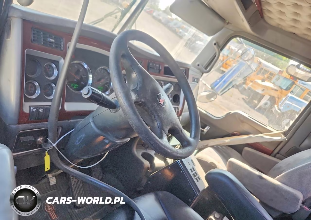 2007 Kenworth Construction T800 VIN:1NKDXUTX87R155381 - 8