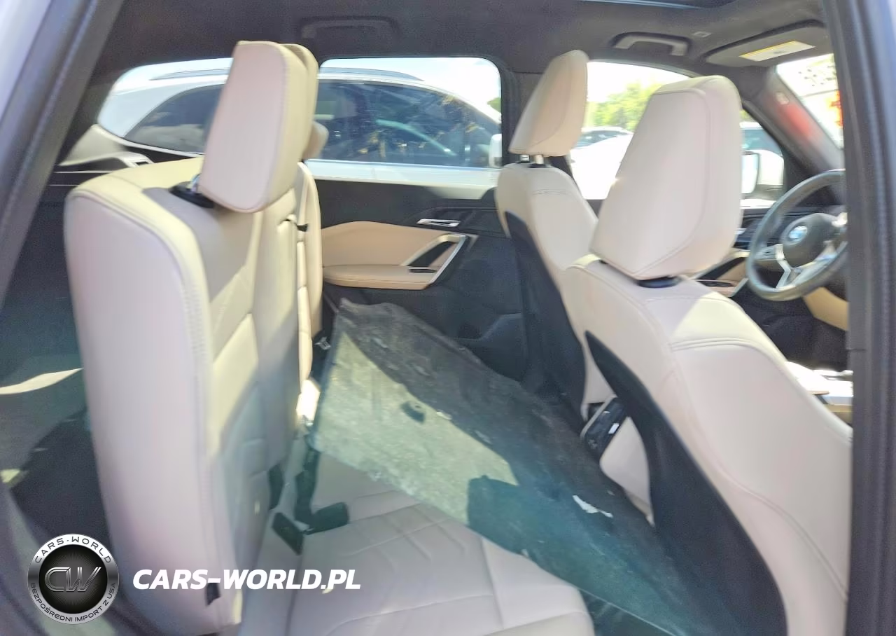 2025 BMW X1 xDrive28I VIN:WBX73EF05S5388927 - 10