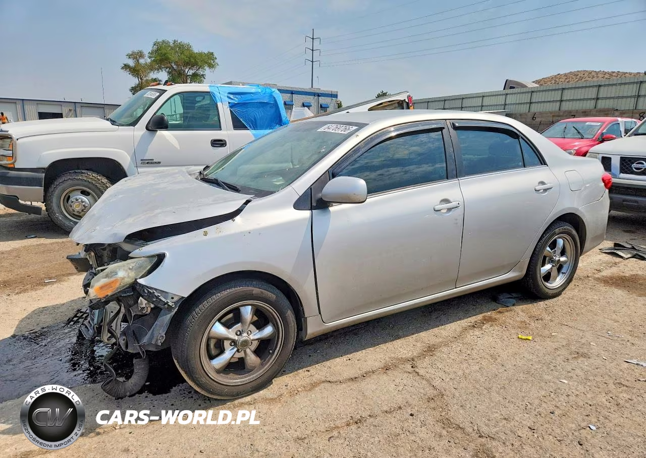 2013 Toyota Corolla Le – zdjęcie 1 z 13
