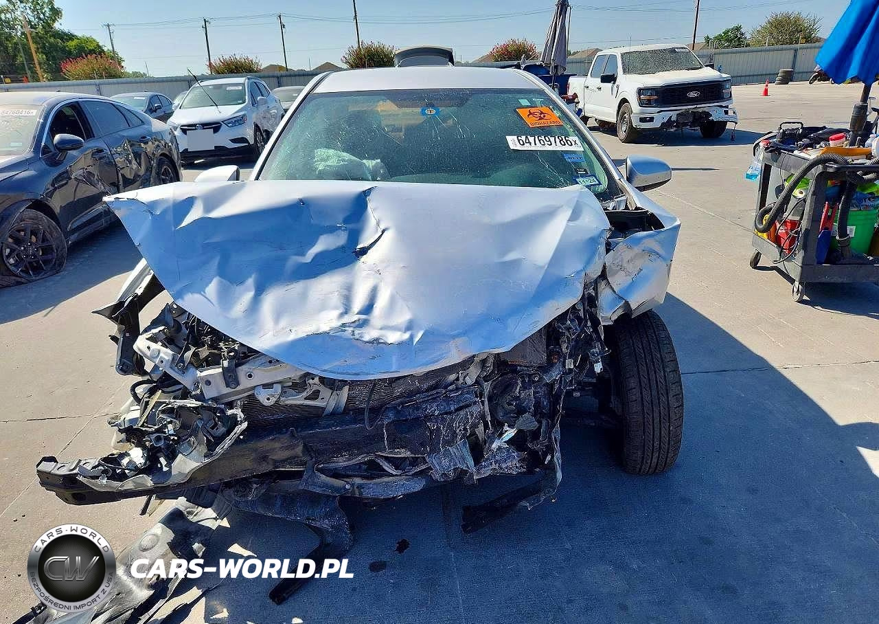 2015 Toyota Corolla L VIN:5YFBURHE4FP237929 - 5