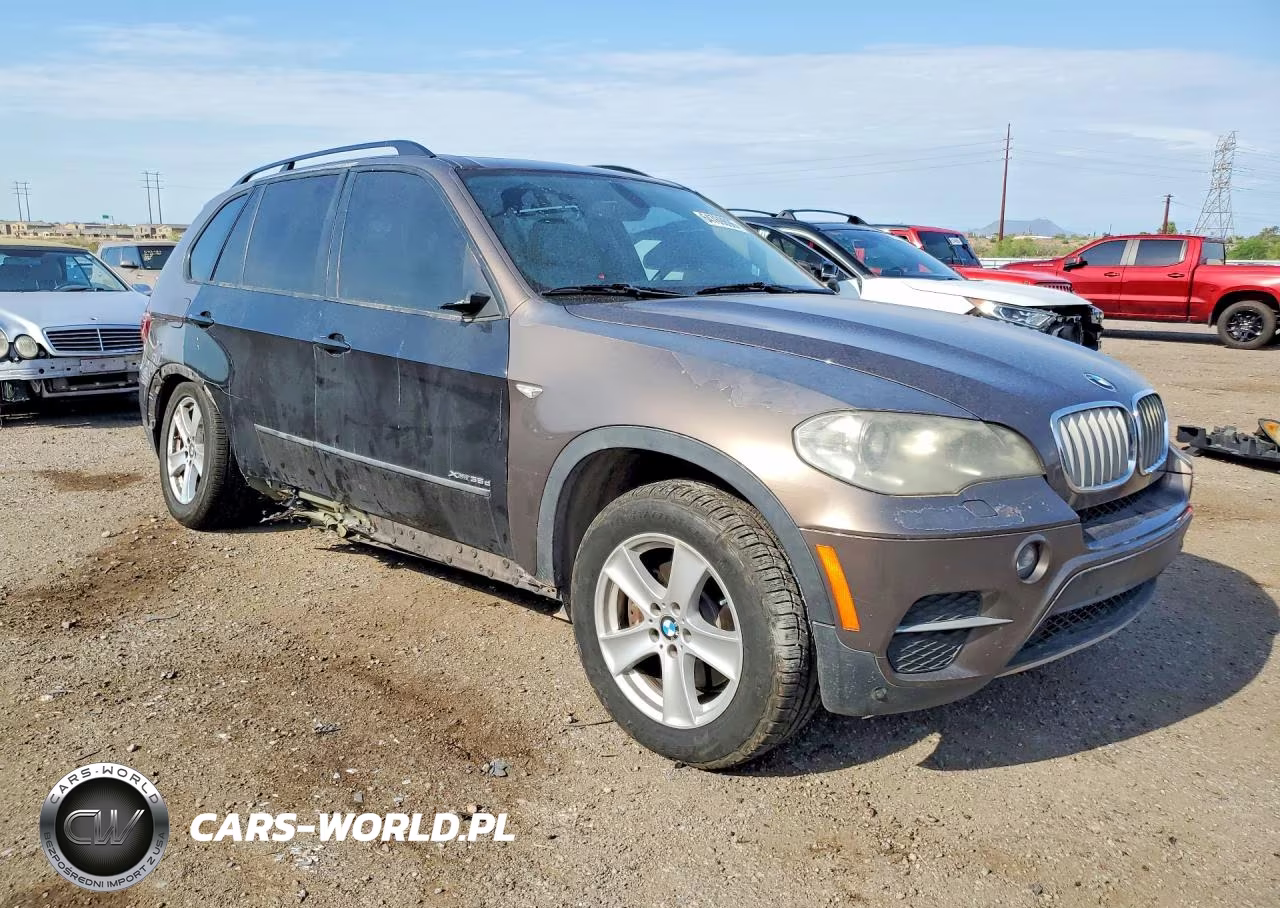 2011 BMW X5 xDrive35D VIN:5UXZW0C54BL662631 - 4