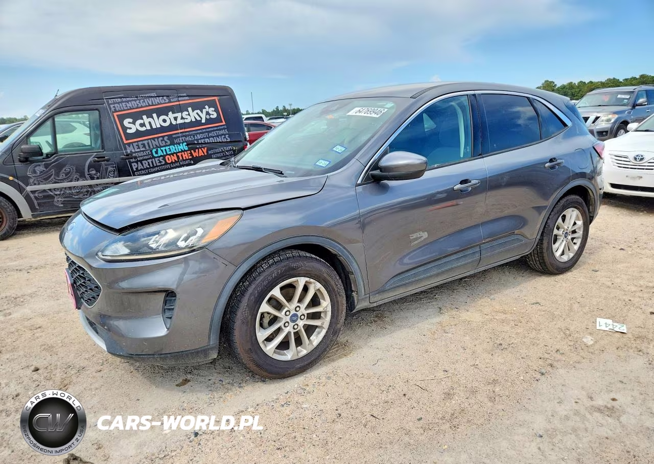 2021 Ford Escape Se