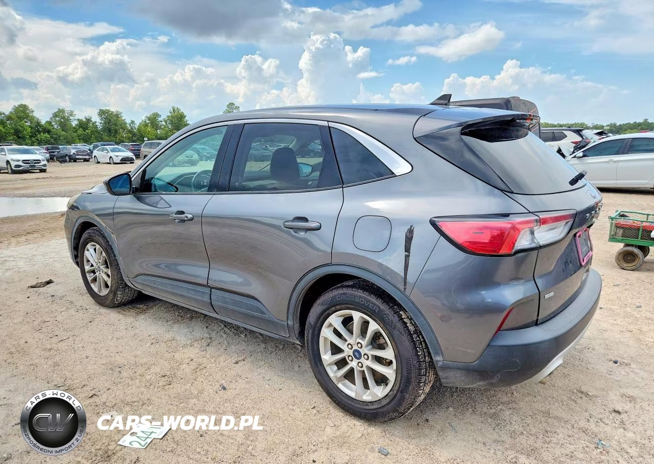 2021 Ford Escape Se VIN:1FMCU0G66MUA92138 - 2