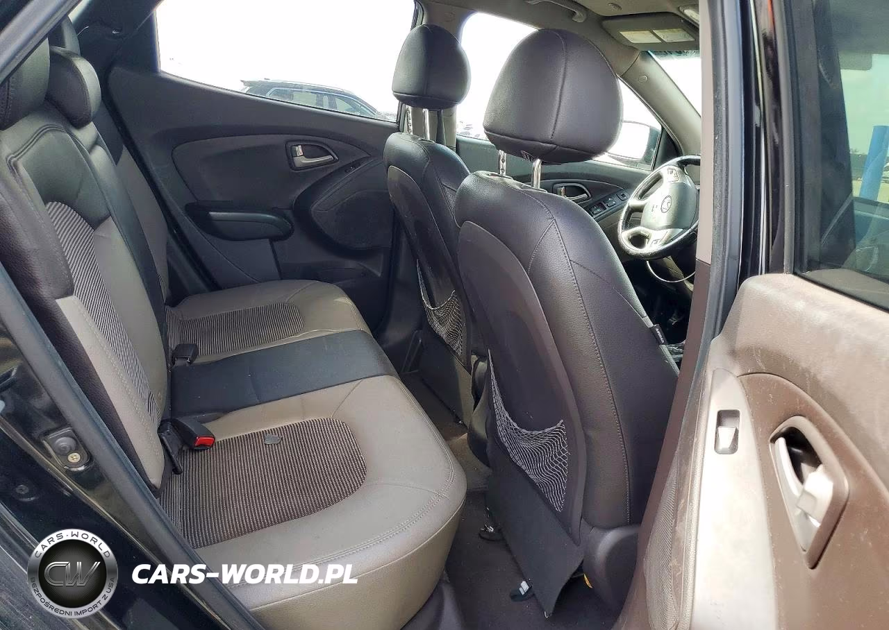 2012 Hyundai Tucson Gls VIN:KM8JU3AC2CU535486 - 10
