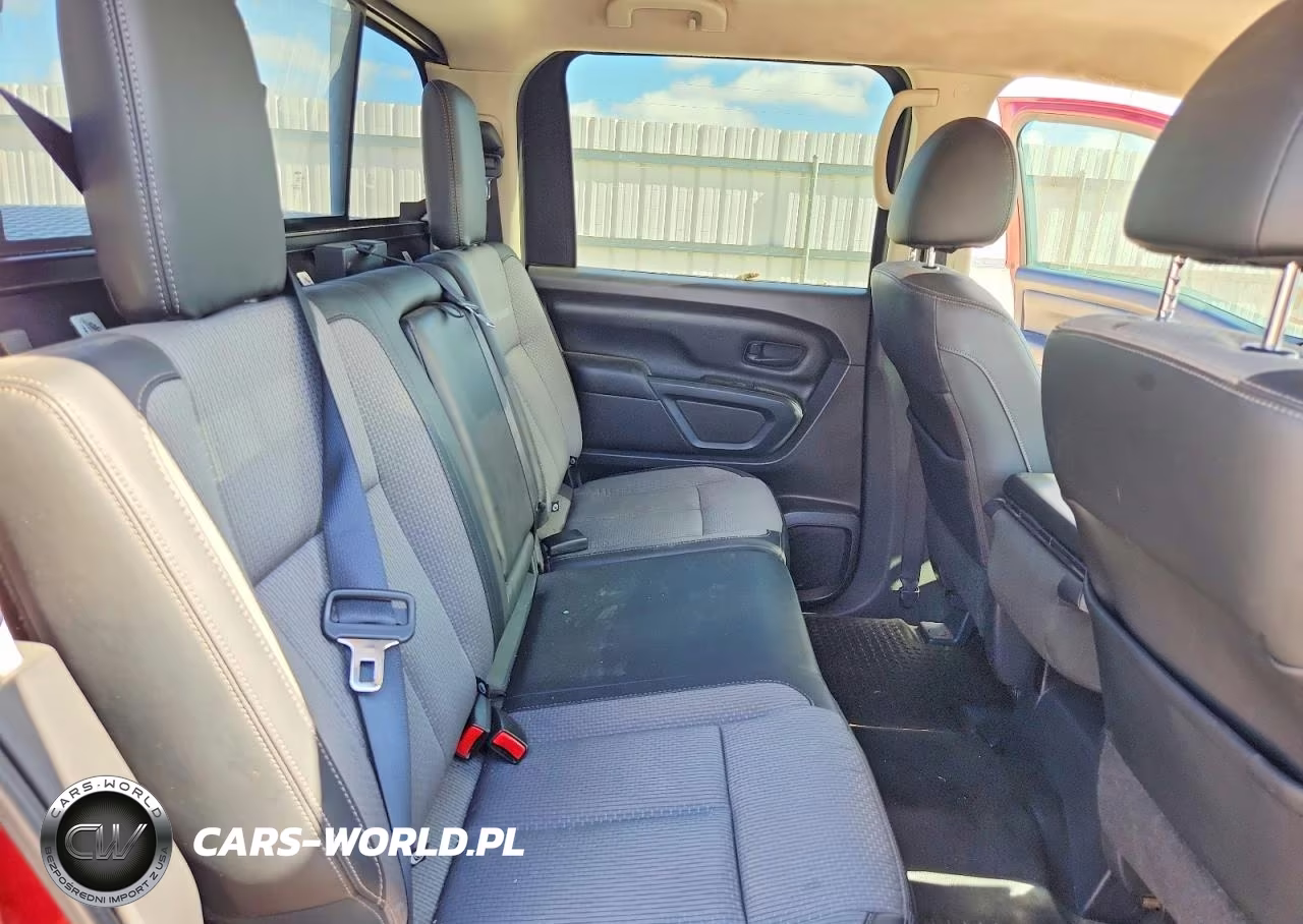 2017 Nissan Titan S VIN:1N6AA1EJ2HN510709 - 10