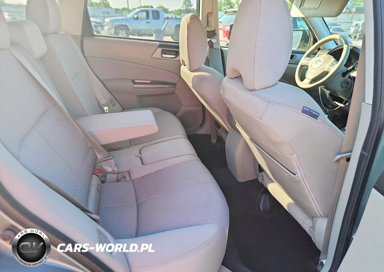 2012 Subaru Forester 2.5X Premium VIN:JF2SHADC3CH426820 - 11