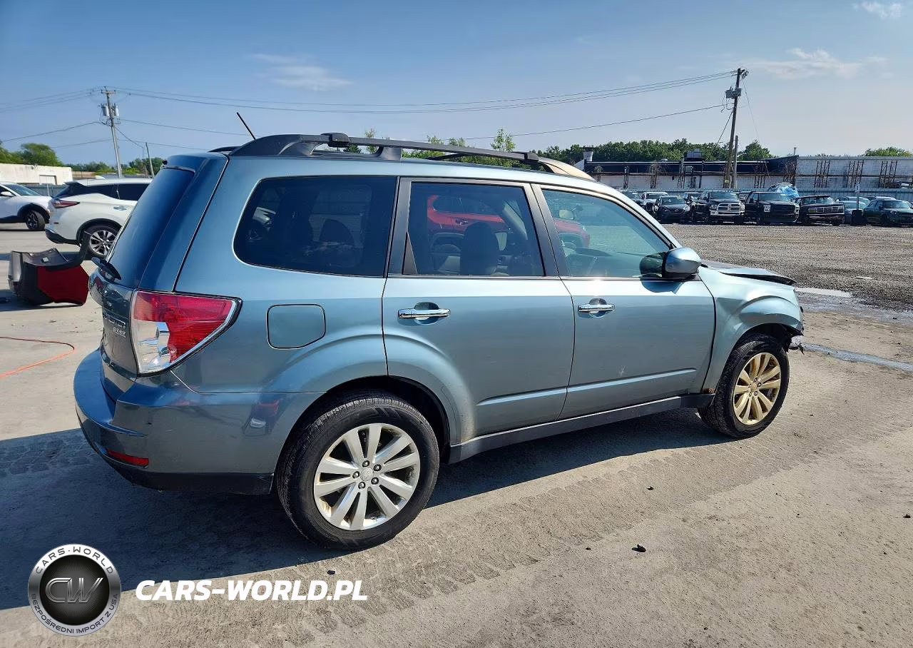 2012 Subaru Forester 2.5X Premium VIN:JF2SHADC3CH426820 - 3